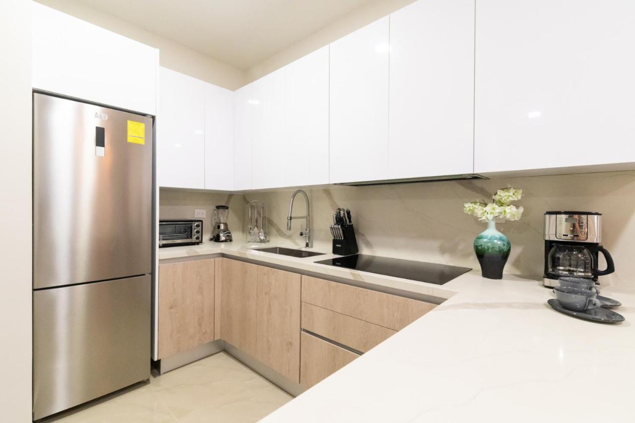 Corazon By Im Real Estate Apartment