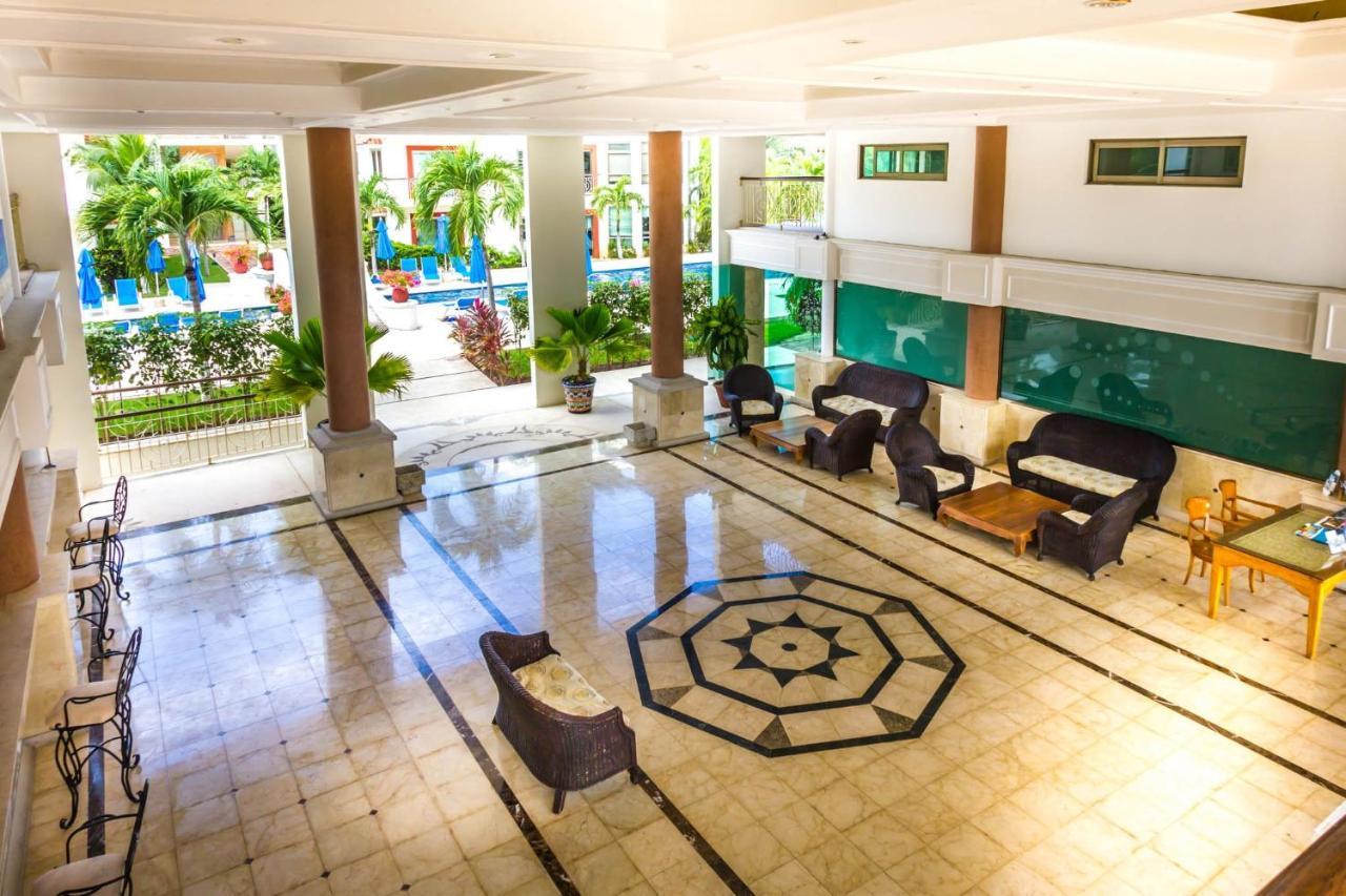 Paseo Del Sol Coral A 105 *