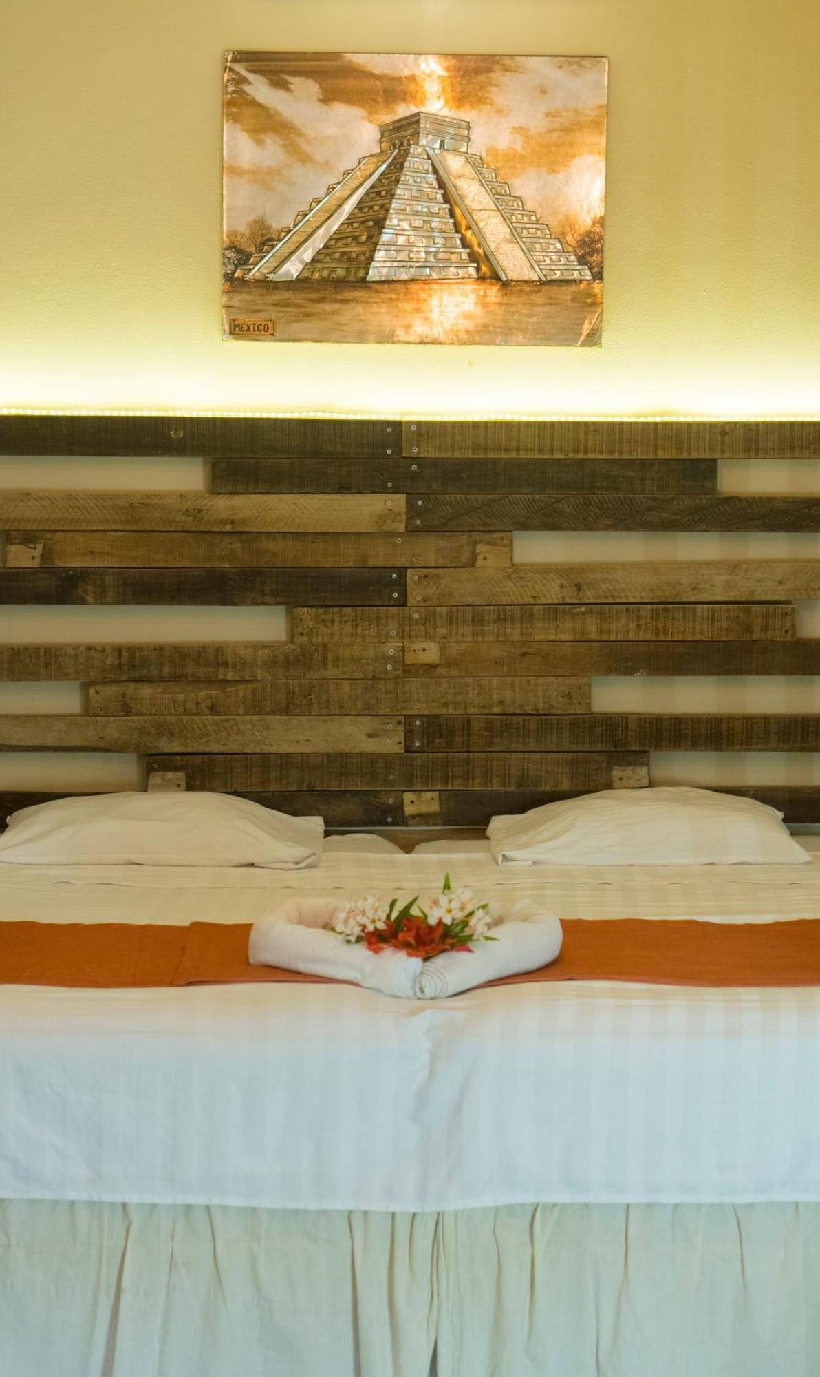 Kaban 44 * Playa del Carmen