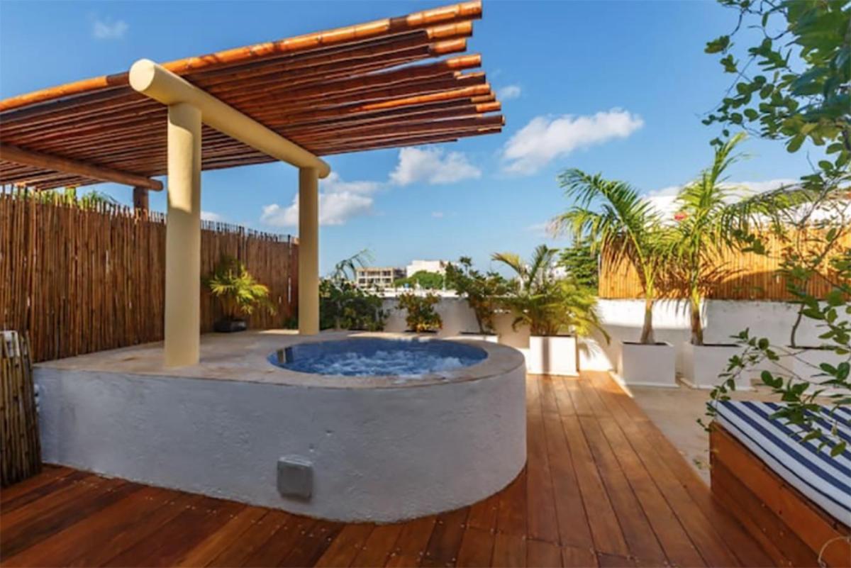 2 Story Ph 3b Heated Jacuzzi Close Street 6 Apartamento