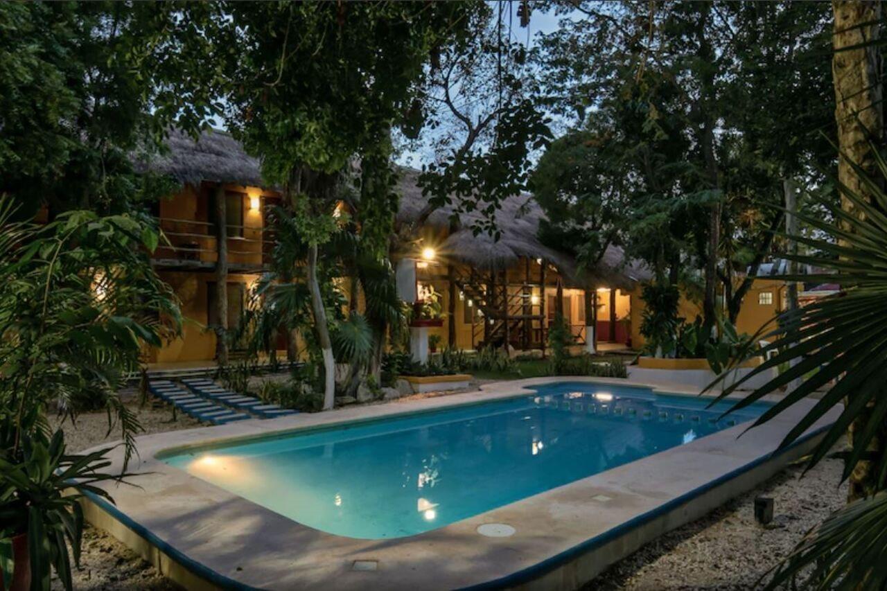 Koox Garden Hotel 3*