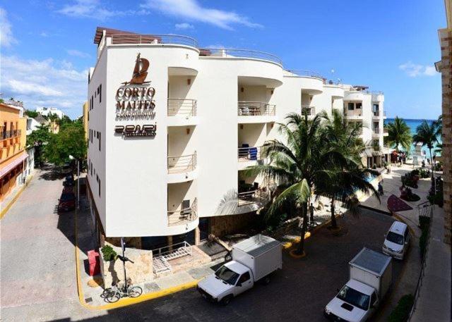 Corto Maltes 205 Ocean Front 2 Bdrs Apartment Playa del Carmen