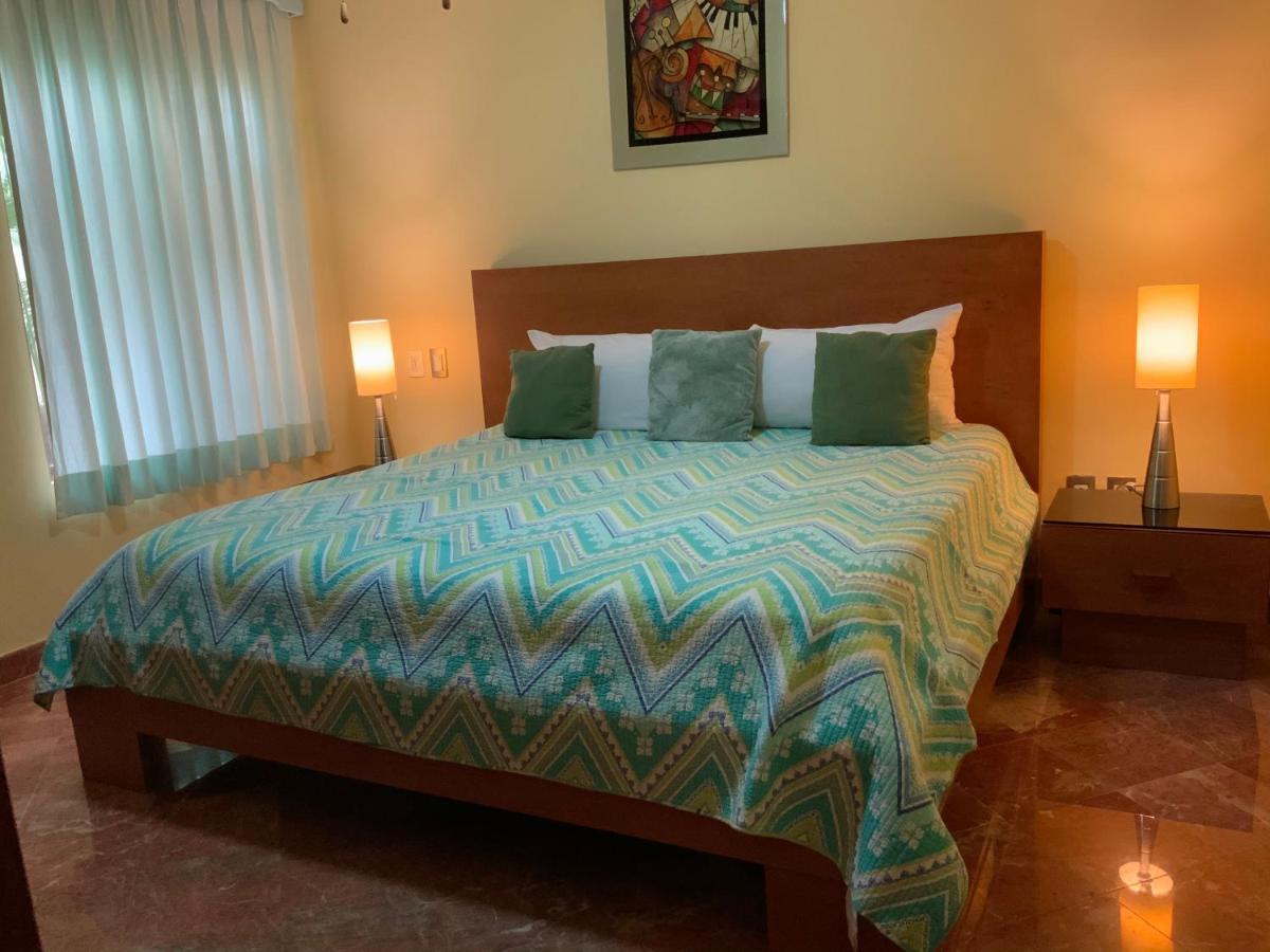 Departamento 102 Corto Maltes *