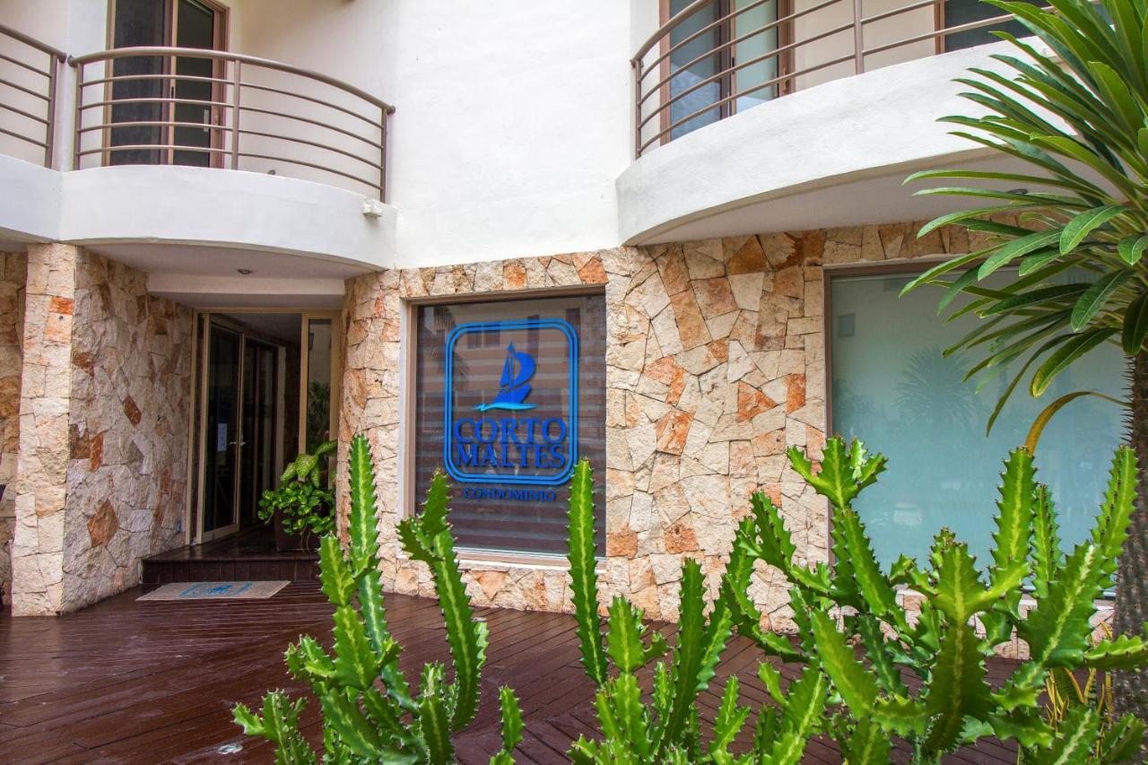 Departamento 102 Corto Maltes * Playa del Carmen