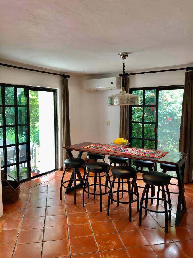 Coba Bed & Breakfast 2*