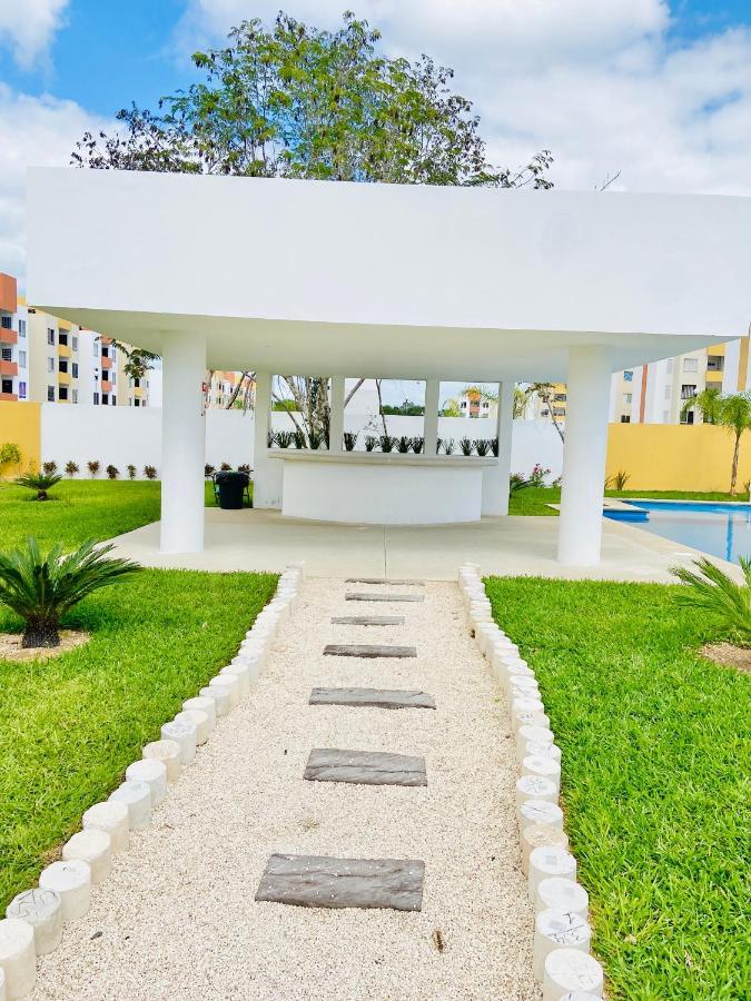 Depa Verano/seguridad/alberca A 13 Min Playa En Auto Apartment