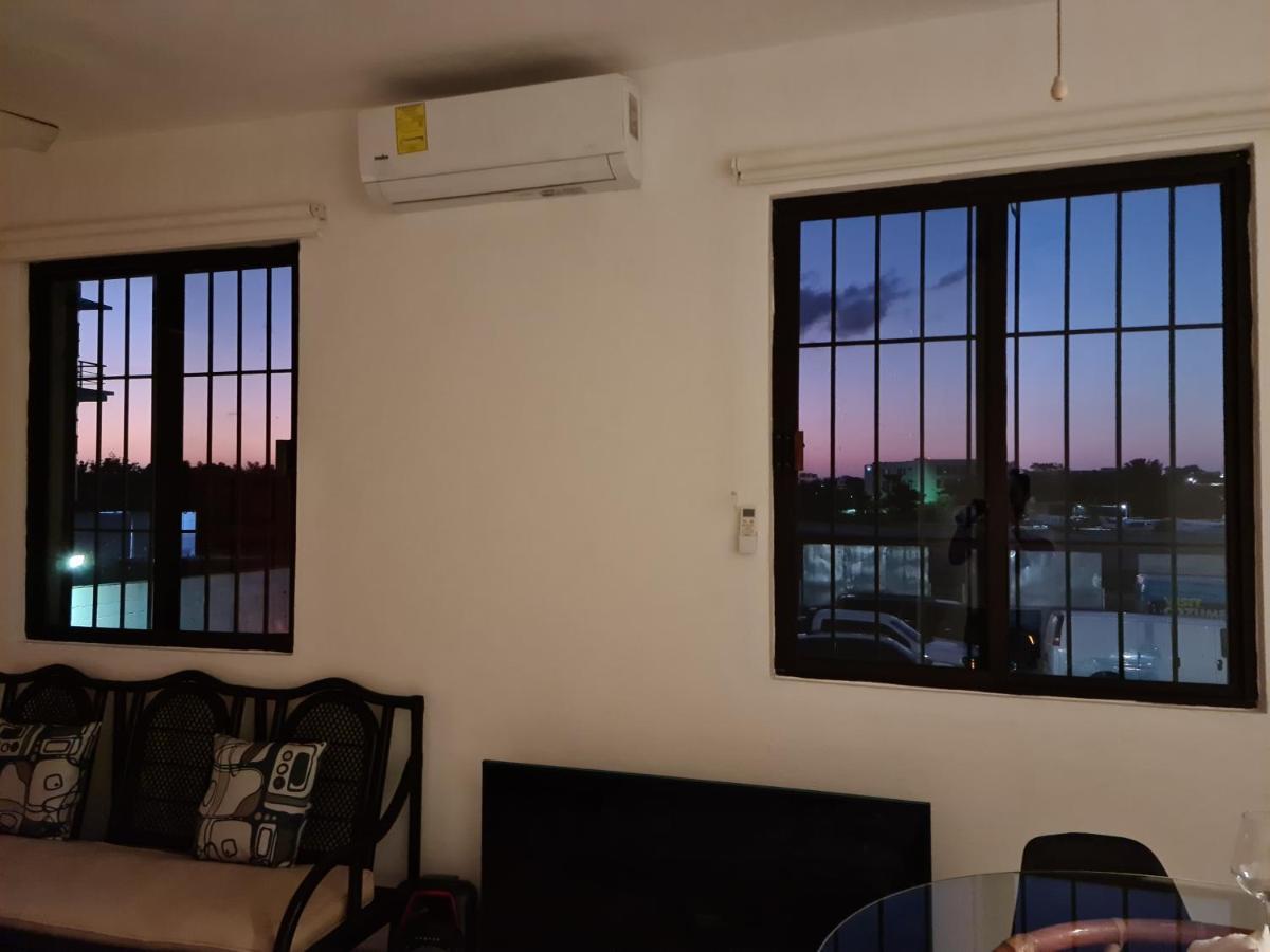Ubicacion Inmejorable A Pasos De Playacar Y 5ta Av Apartment