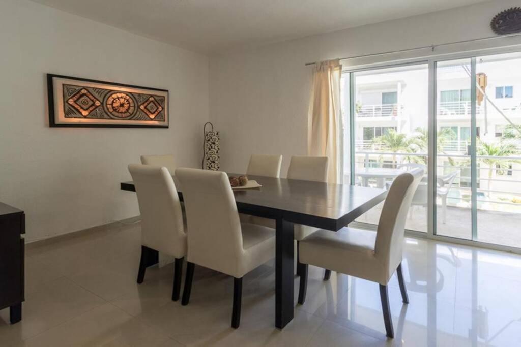 Apartment Poolside Tranquil In Playa del Carmen