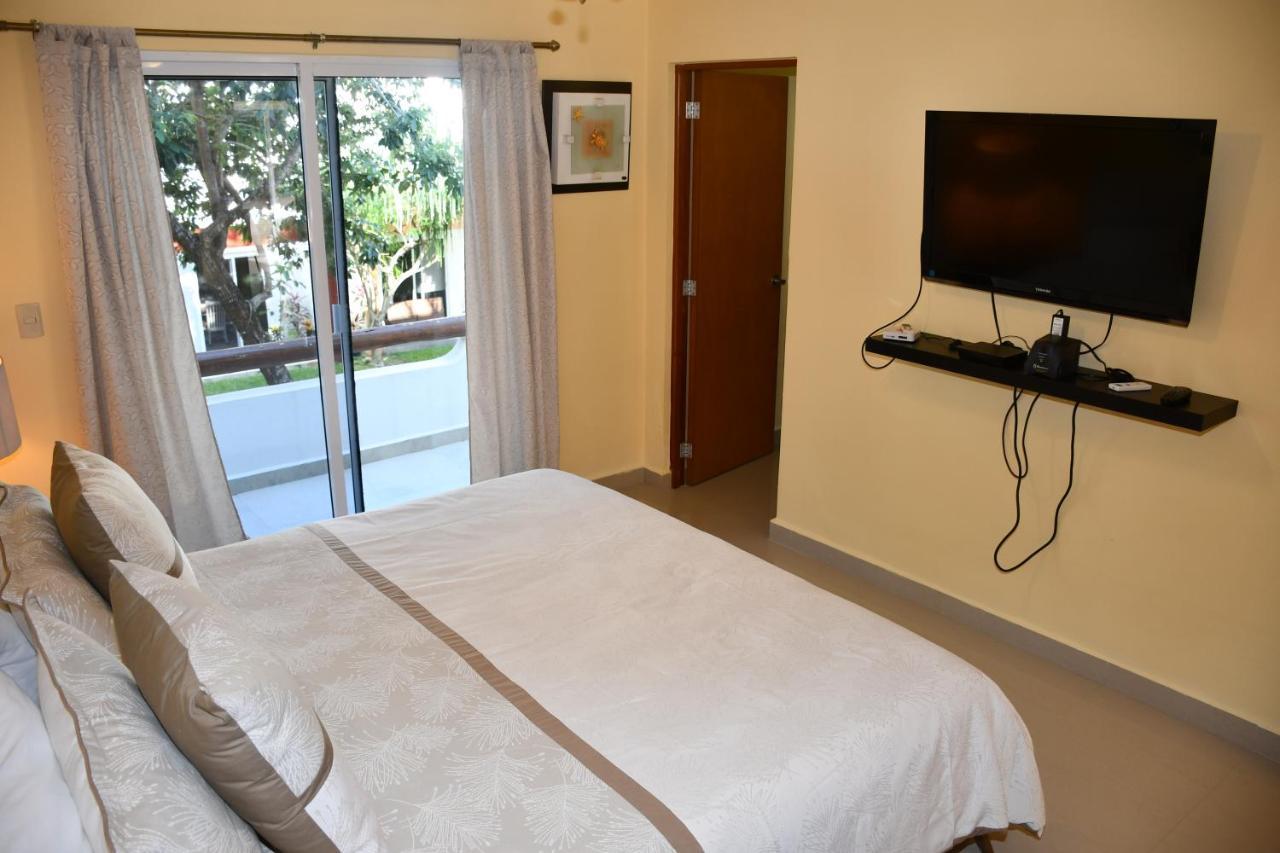 Holiday home 4 Bedroom Luxury Villa & 3 Bedroom Villa With Swimming Pool Close To The Beach