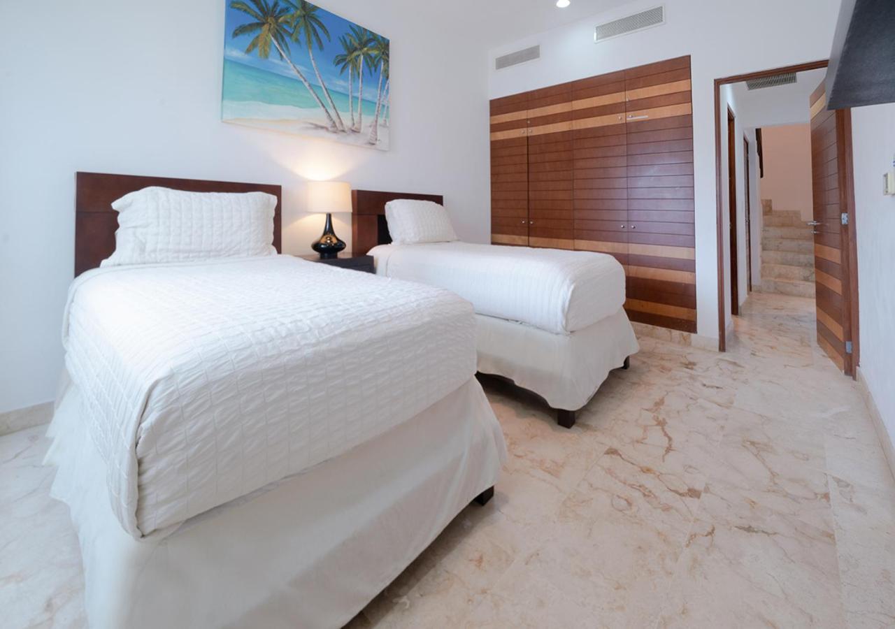 Casa de férias Beachfront Penthouse With 3 Bedrooms & Ocean View - Nubes Playa del Carmen