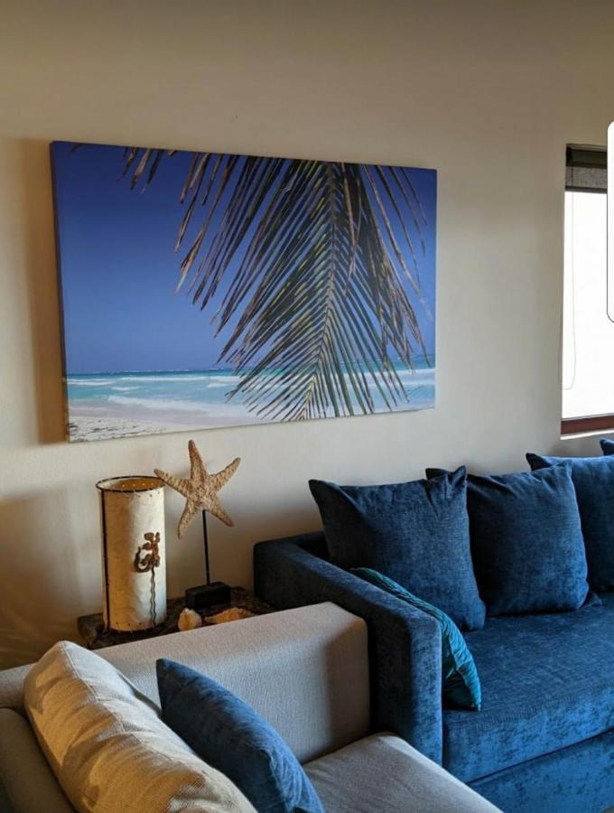 Ocean Front El Faro Reef 304 Aparthotel