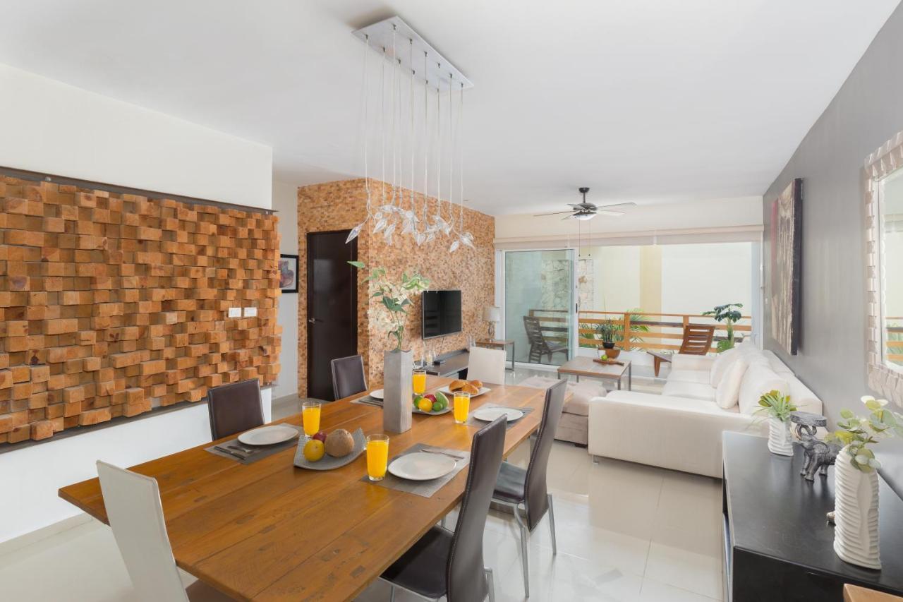 Căn hộ Phenomenal Combo Of 2 Separate Ph 1 In With Private Jacuzzi, Chic Amenities, Gym And 2 Rooftops