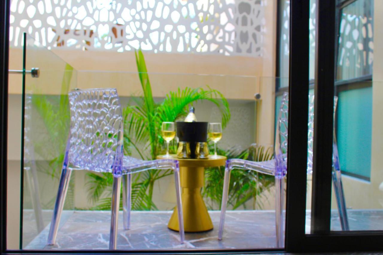 Singular Joy Vacation Hotel