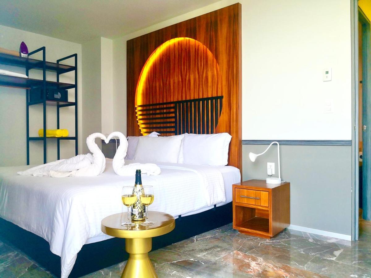 Singular Joy Vacation 3* Playa del Carmen