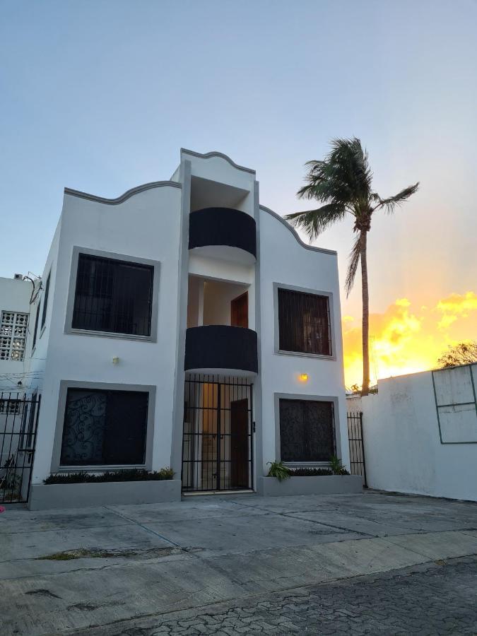 Ubicacion Inmejorable A Pasos De Playacar Y 5ta Av * Playa del Carmen