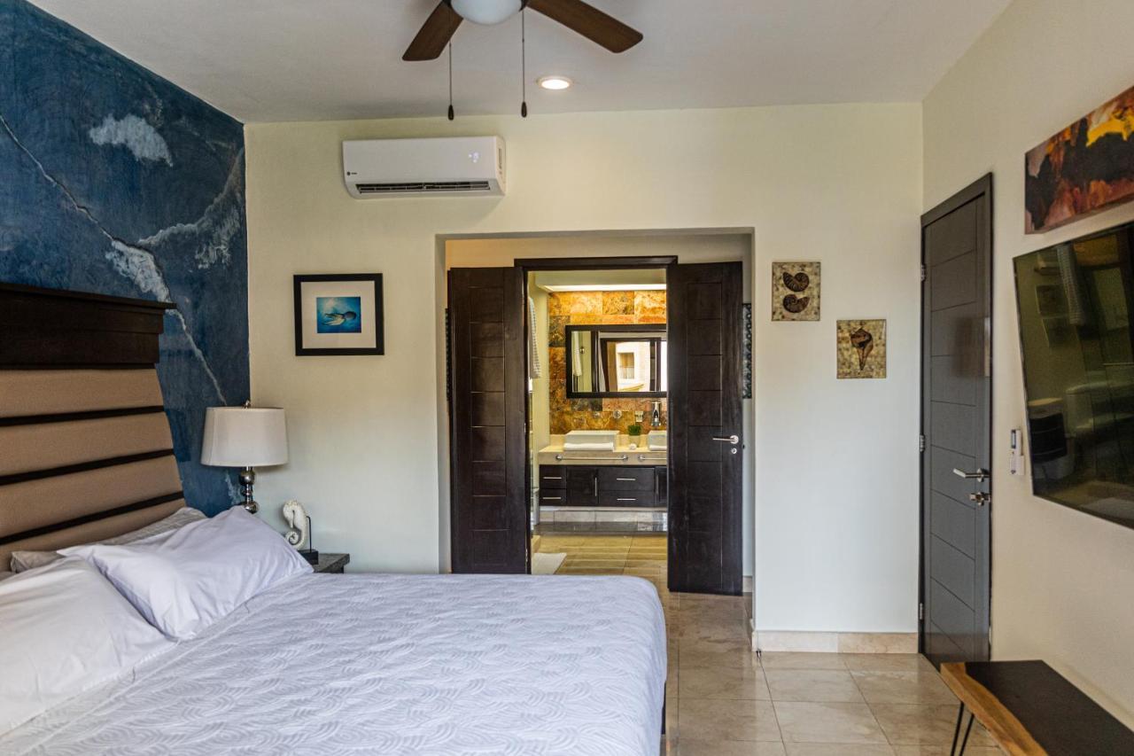 Ocean Front El Faro Reef 304 Aparthotel