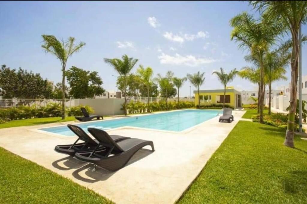 Holiday home Many's Beach House *