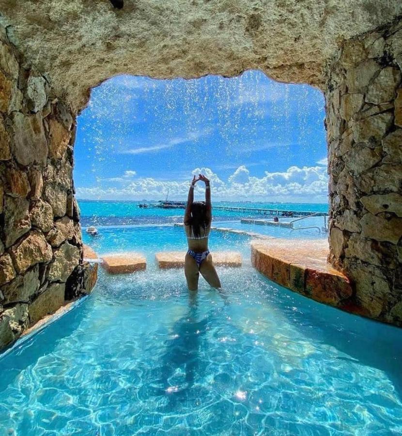 En Fraccionamiento Privado 6 Personas Con Piscina Cerca De La Playa * Playa del Carmen