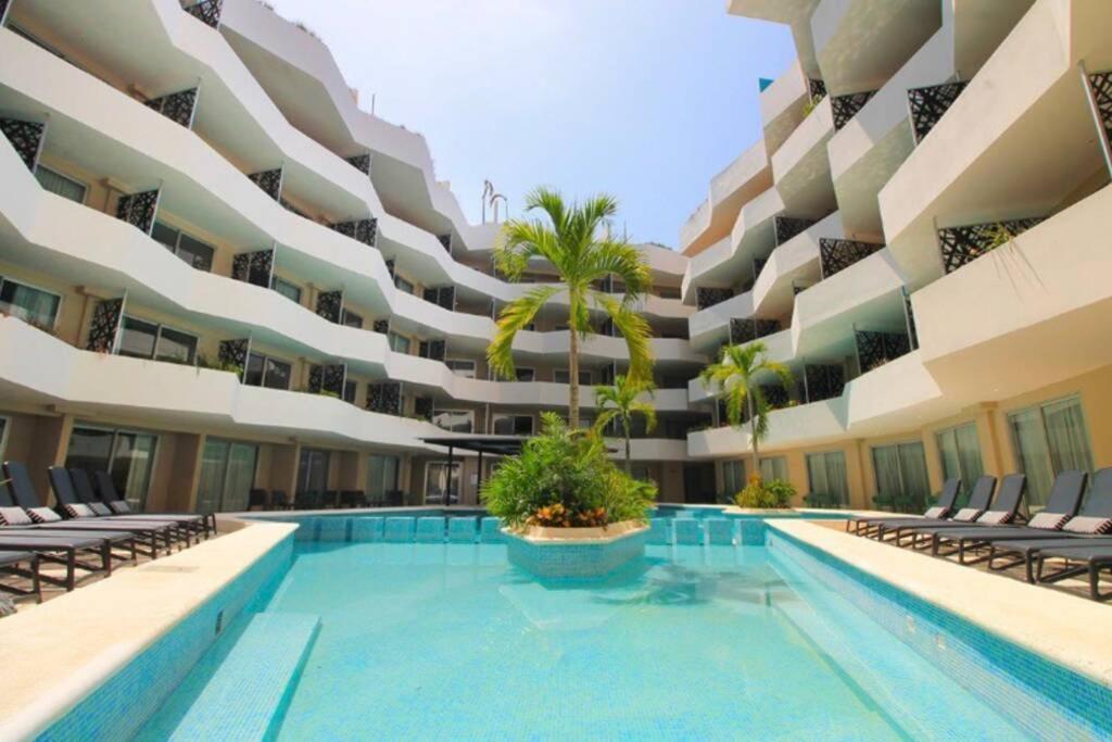 Playa Sirena In Playa Del Carmen, Mexico Apartment