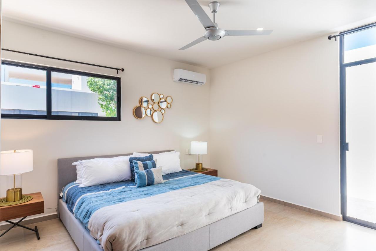Entire House- 3br With Private Roof Deck