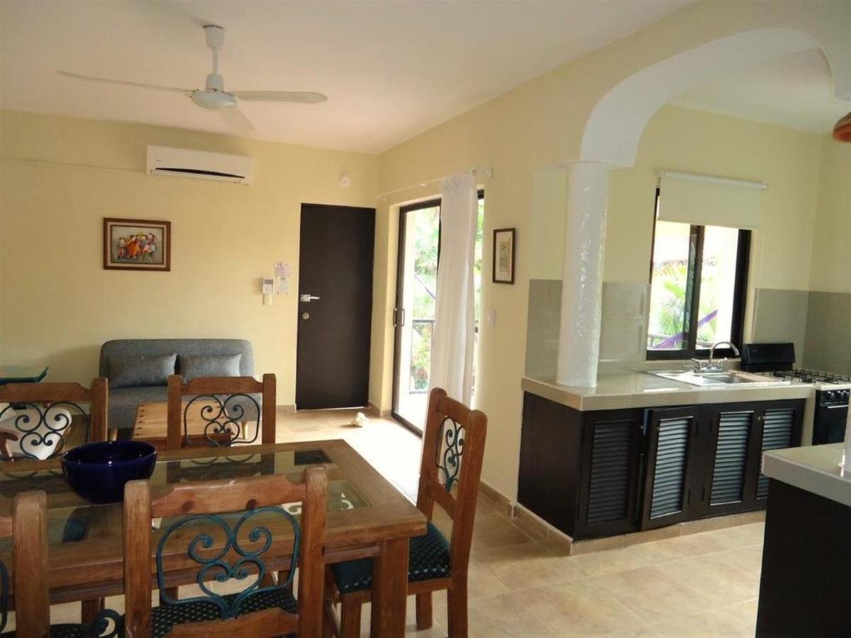 Khách sạn Acuario 3*