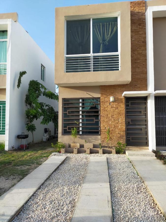 Casa Mexicana Amplia Con Seguridad, Alberca Y Parking * Playa del Carmen