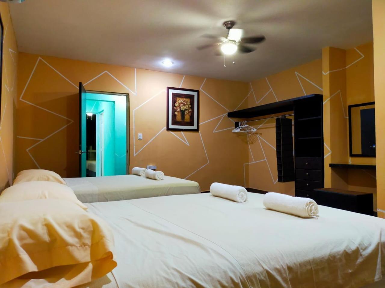 Casa Mexicana Amplia Con Seguridad, Alberca Y Parking Playa del Carmen