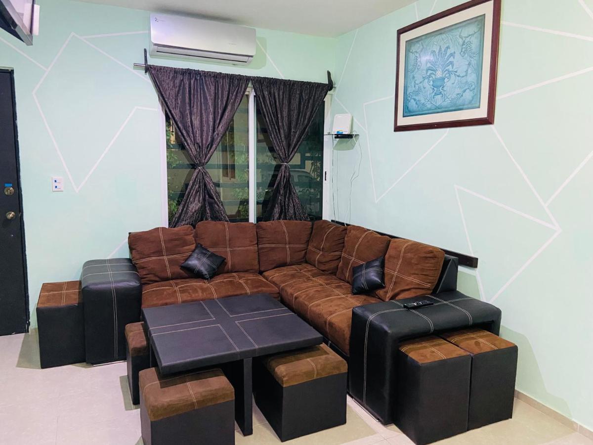 Casa Mexicana Amplia Con Seguridad, Alberca Y Parking Holiday home