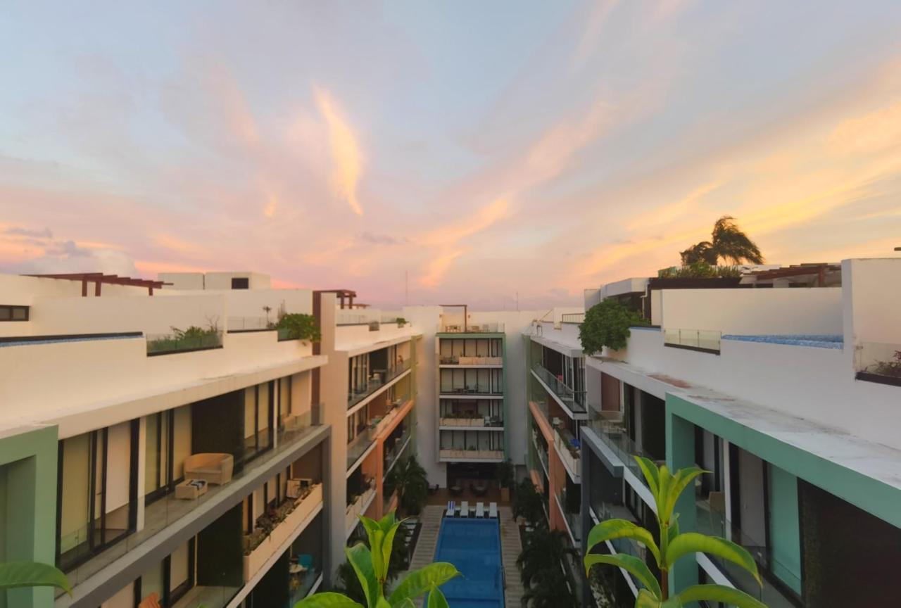 The * Playa del Carmen