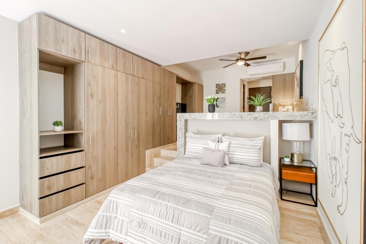 Hotel Syrena At 203 *