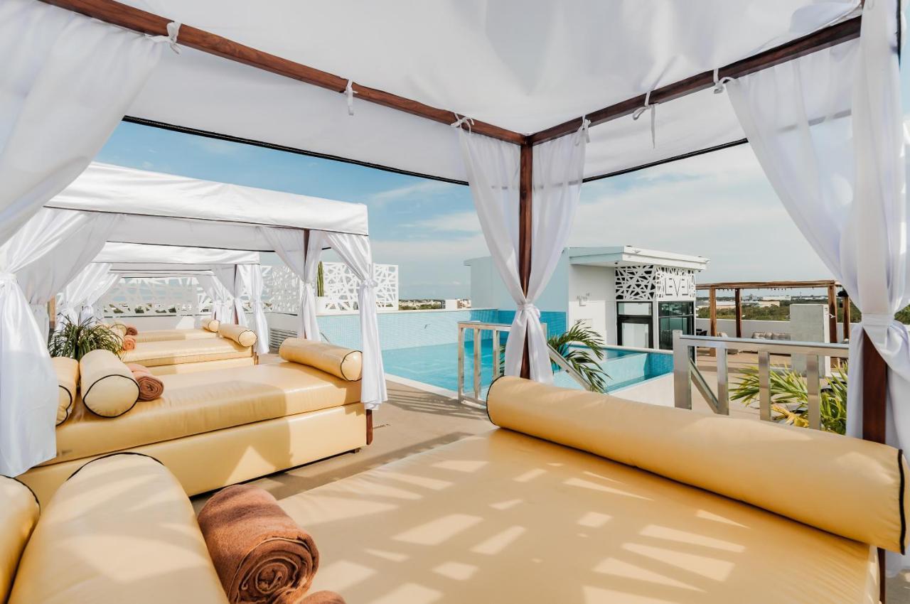 Level Luxury Playa del Carmen