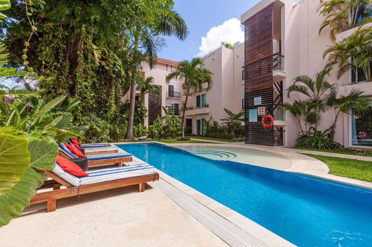 Via Tendenza Condos *