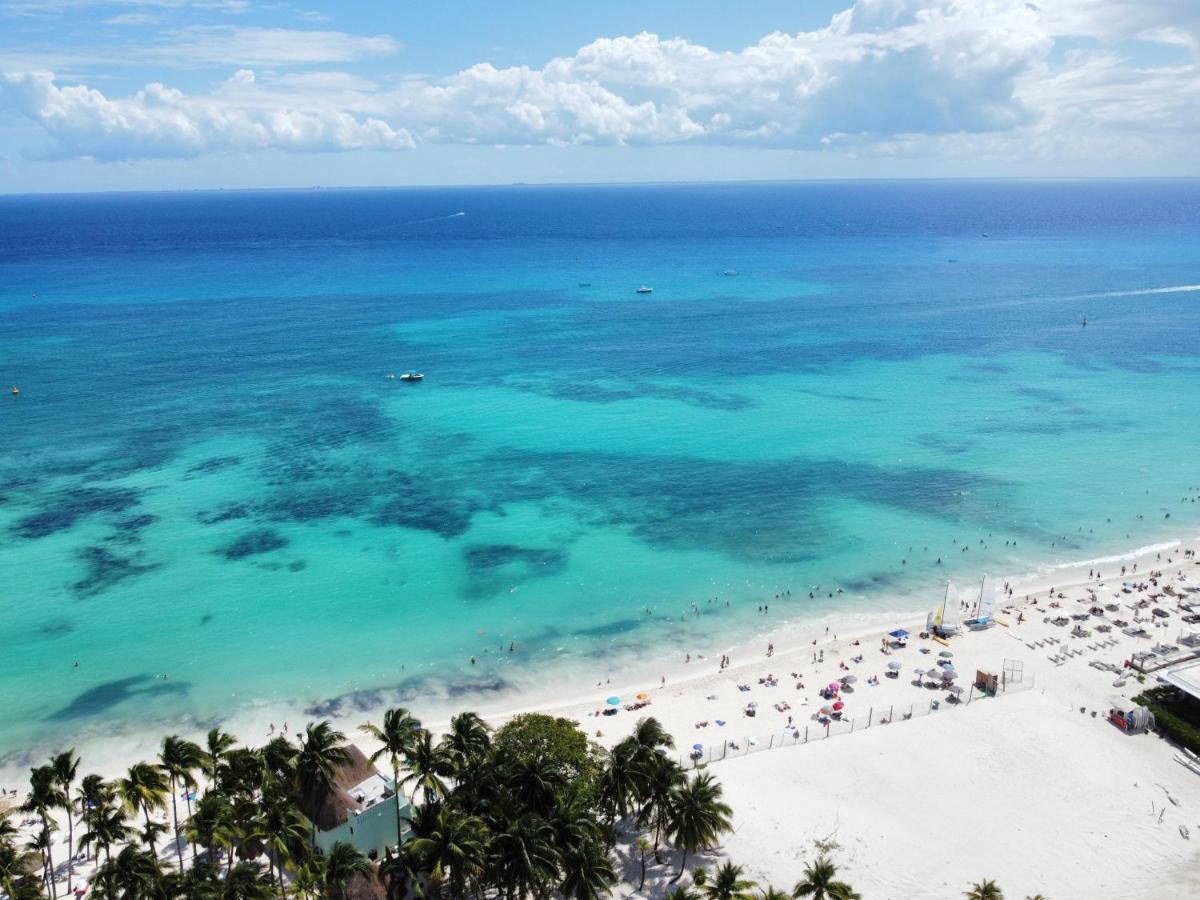 Icono Playa Condos, B307 Playa del Carmen