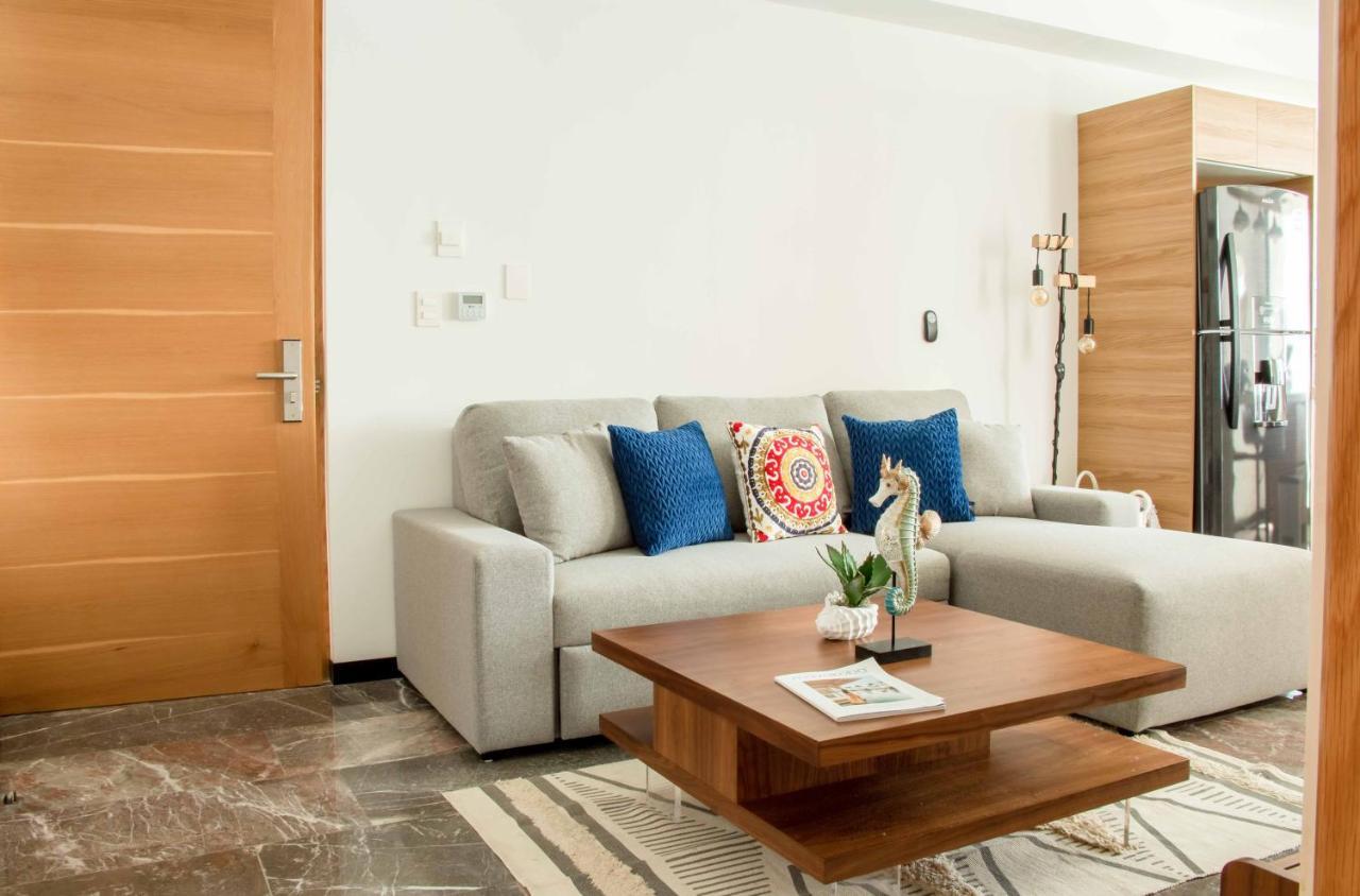 Hostpal In Great View And Location Apartment