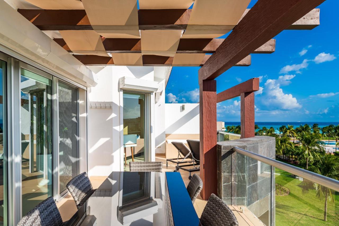 Casa Marbella Ocean View Penthouse Apts * Playa del Carmen