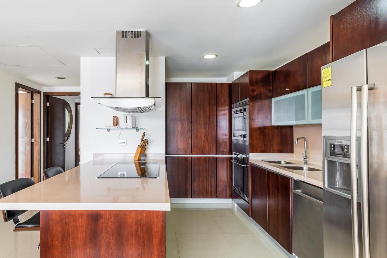 Casa Marbella Ocean View Penthouse Apts * Playa del Carmen