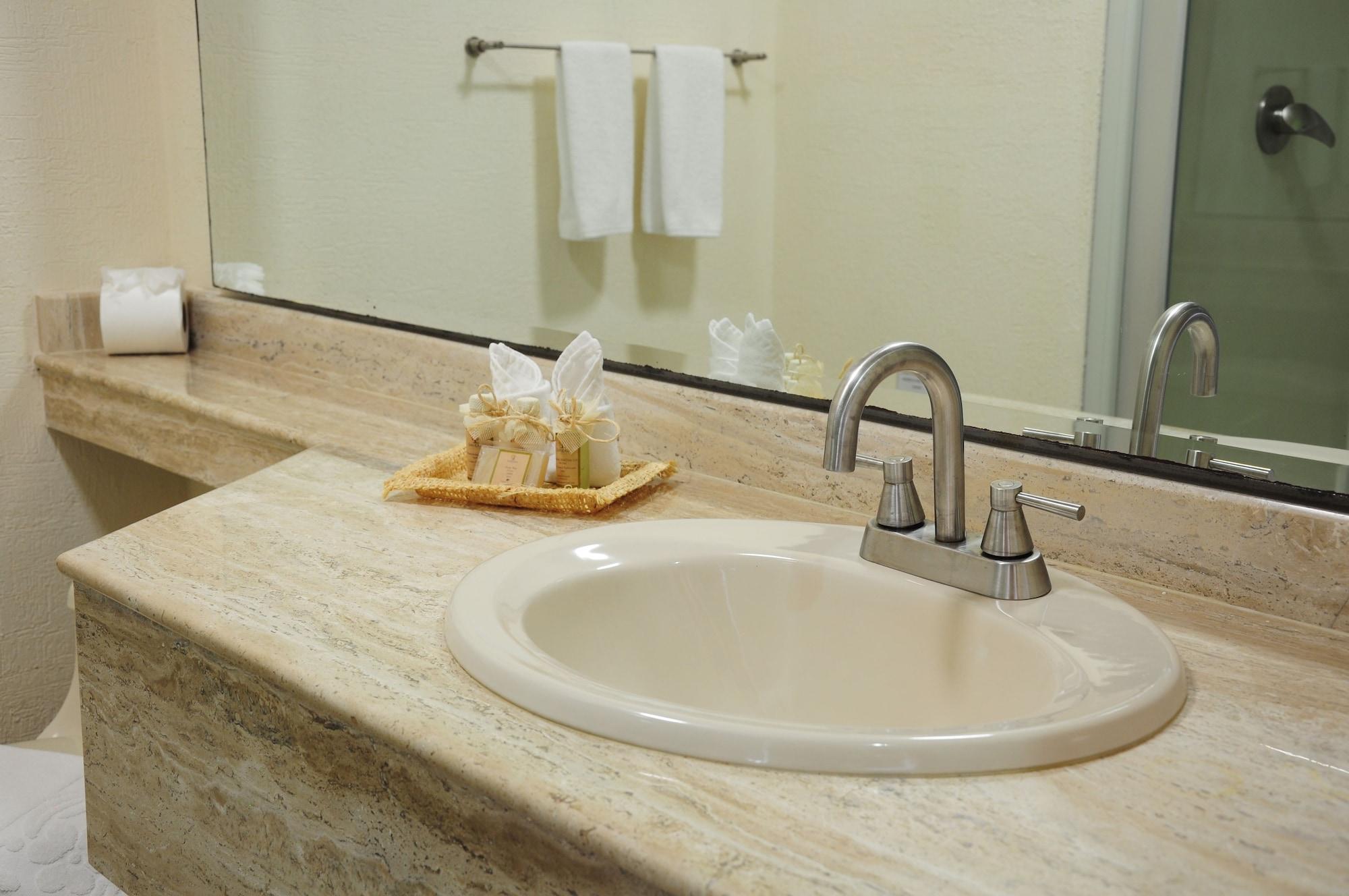 Sian Kaan Hotel 3*