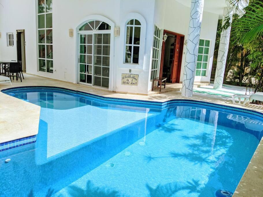 Castillo Playacar: Large Group Beachfront With Rooftop Pool *