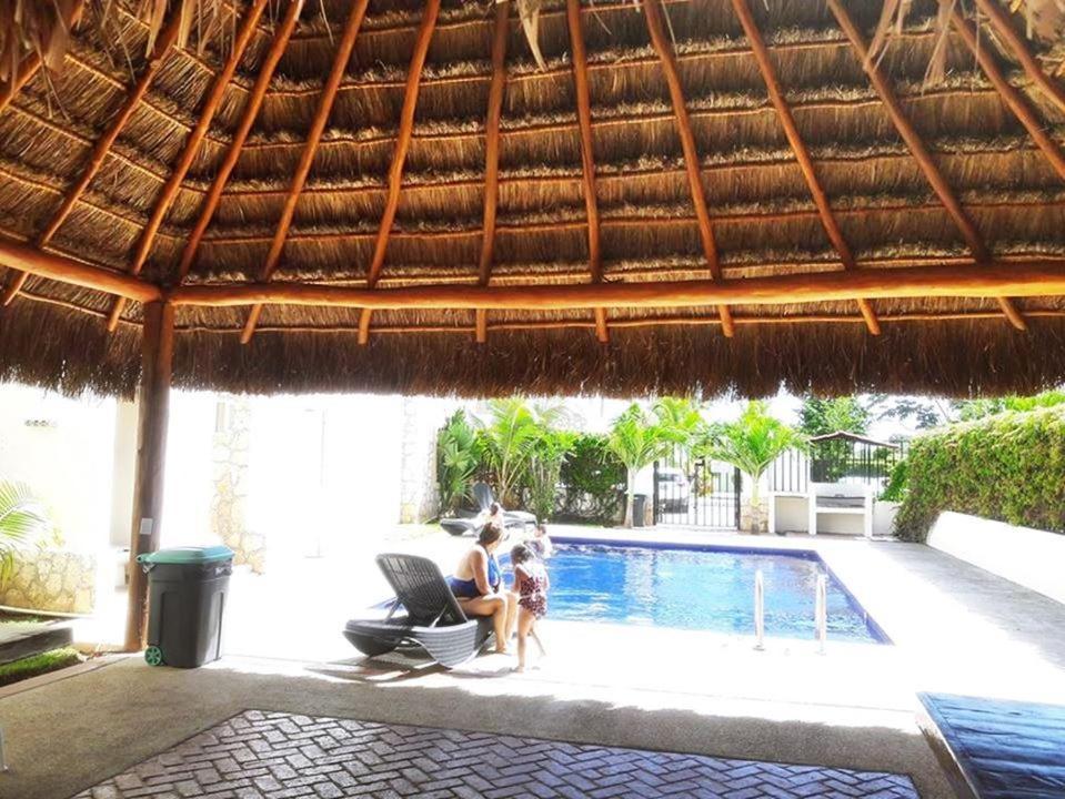 En Fraccionamiento Privado 6 Personas, 5 Camas, Piscina Cerca De La Playa Apartment *
