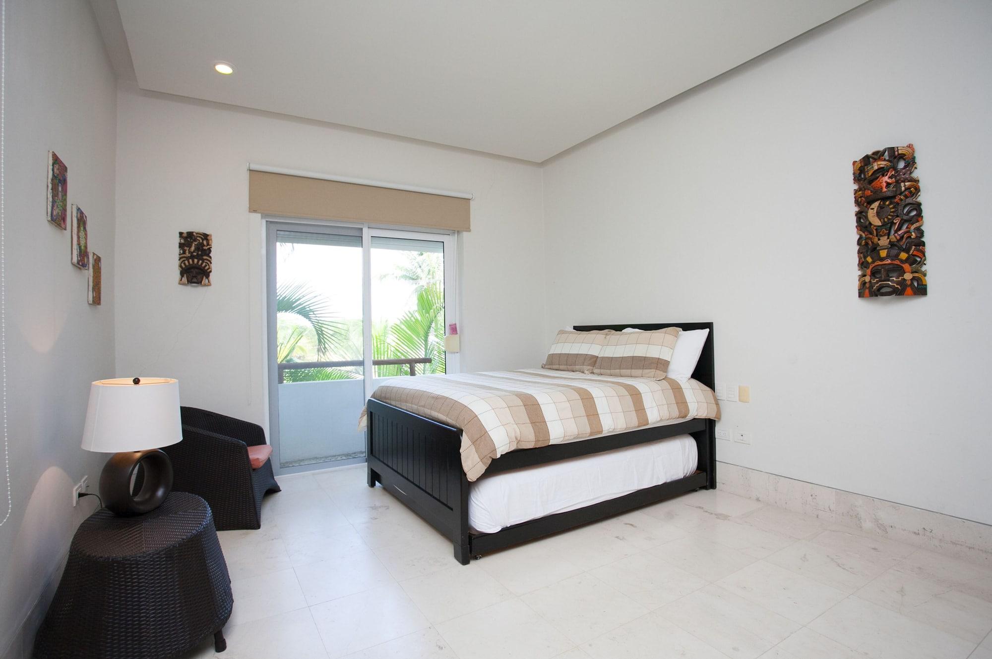 Okol Paraiso By Riviera Apartment