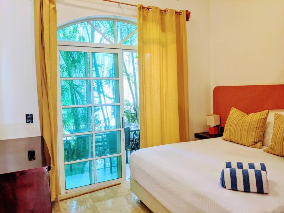 Holiday home Castillo Playacar: Large Group Beachfront With Rooftop Pool Playa del Carmen