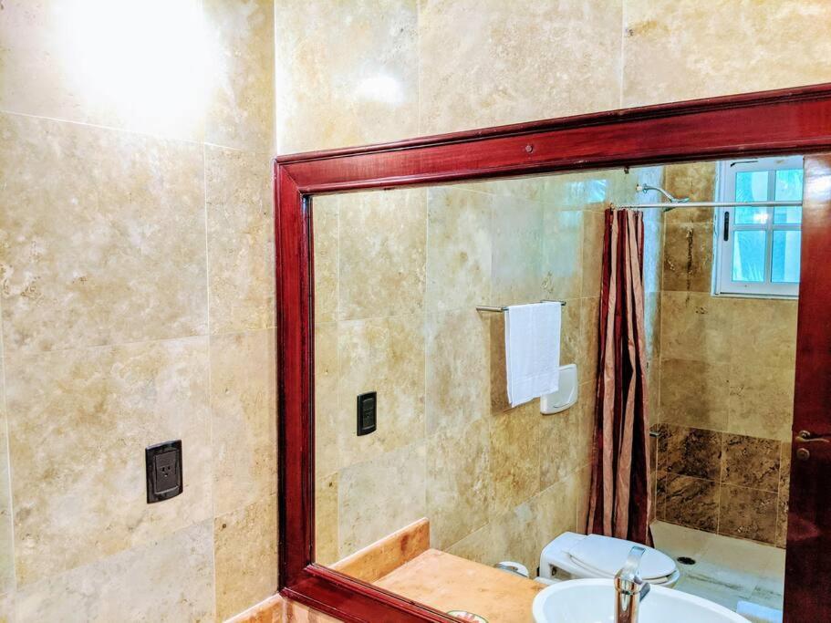 Nhà nghỉ 9br 6ba Large Groups! Location In Town Walk To Beach, 5th Ave Cozumel Ferry, Shopping, Nightlife! Roof Plunge Pool!! Castillo Playacar Fase 1 25max Playa del Carmen