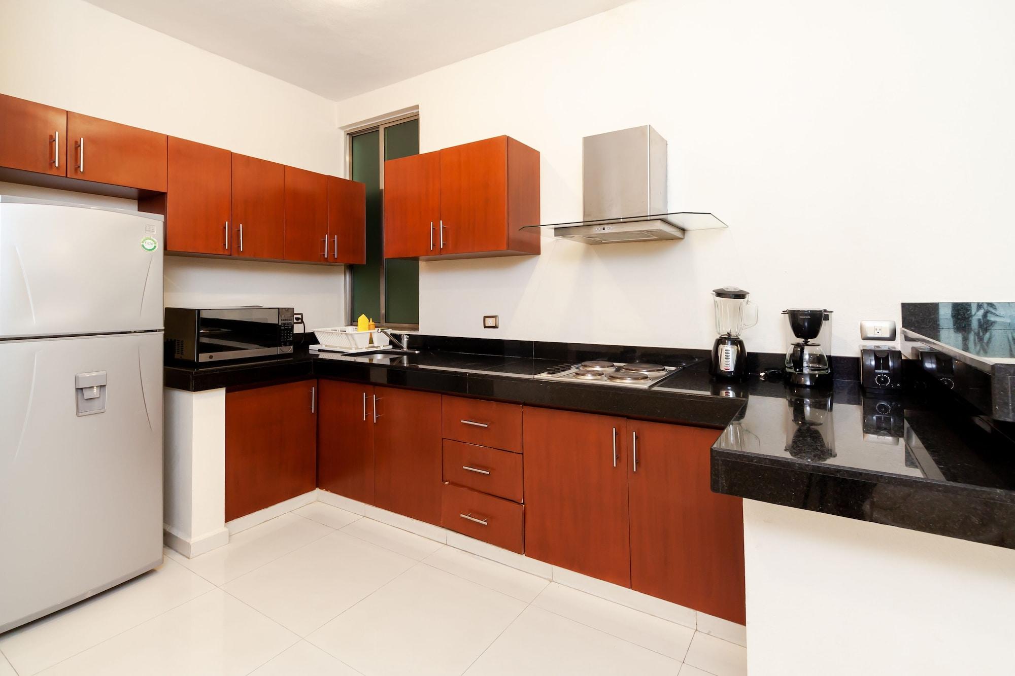 Apartahotel Encanto Riviera 3*