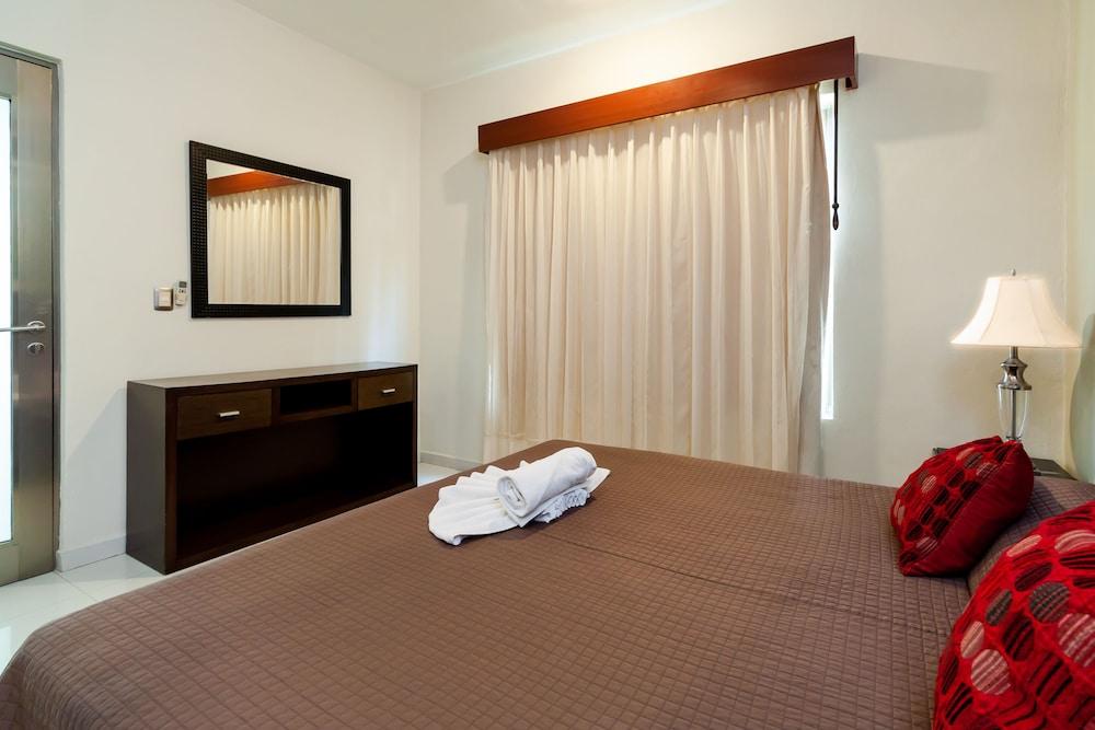 Apartahotel Encanto Riviera