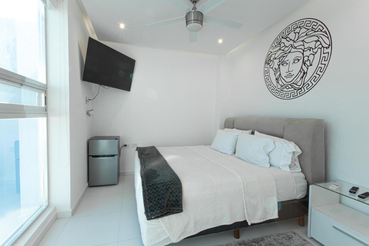 Babylon Village Apartment *