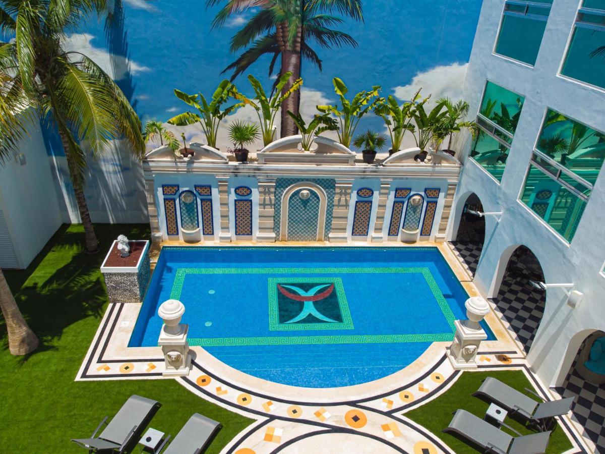 Apartment Babylon Village Playa del Carmen
