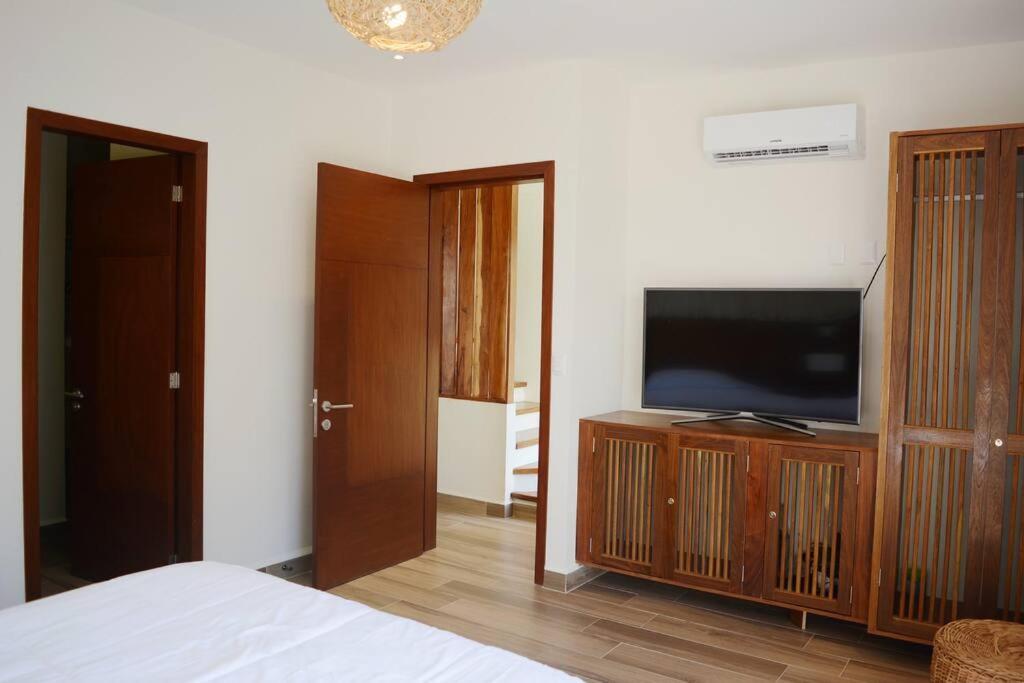 Amazing Dream In Gated Community