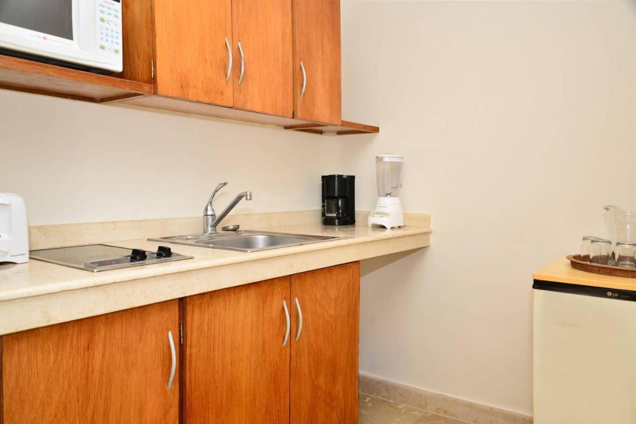 Apartment Blue Palms Suites, Pool Onsite, Steps To The & 5th Ave Playa del Carmen