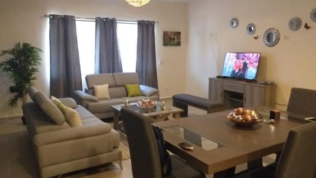 Căn hộ Amplio Y Confortable Apartamento En