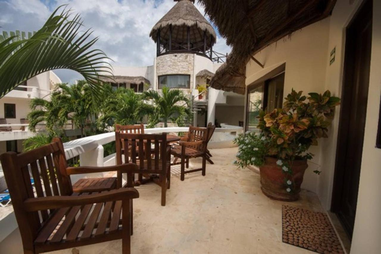 Blue Palms Suites, Pool Onsite, Steps To The & 5th Ave *